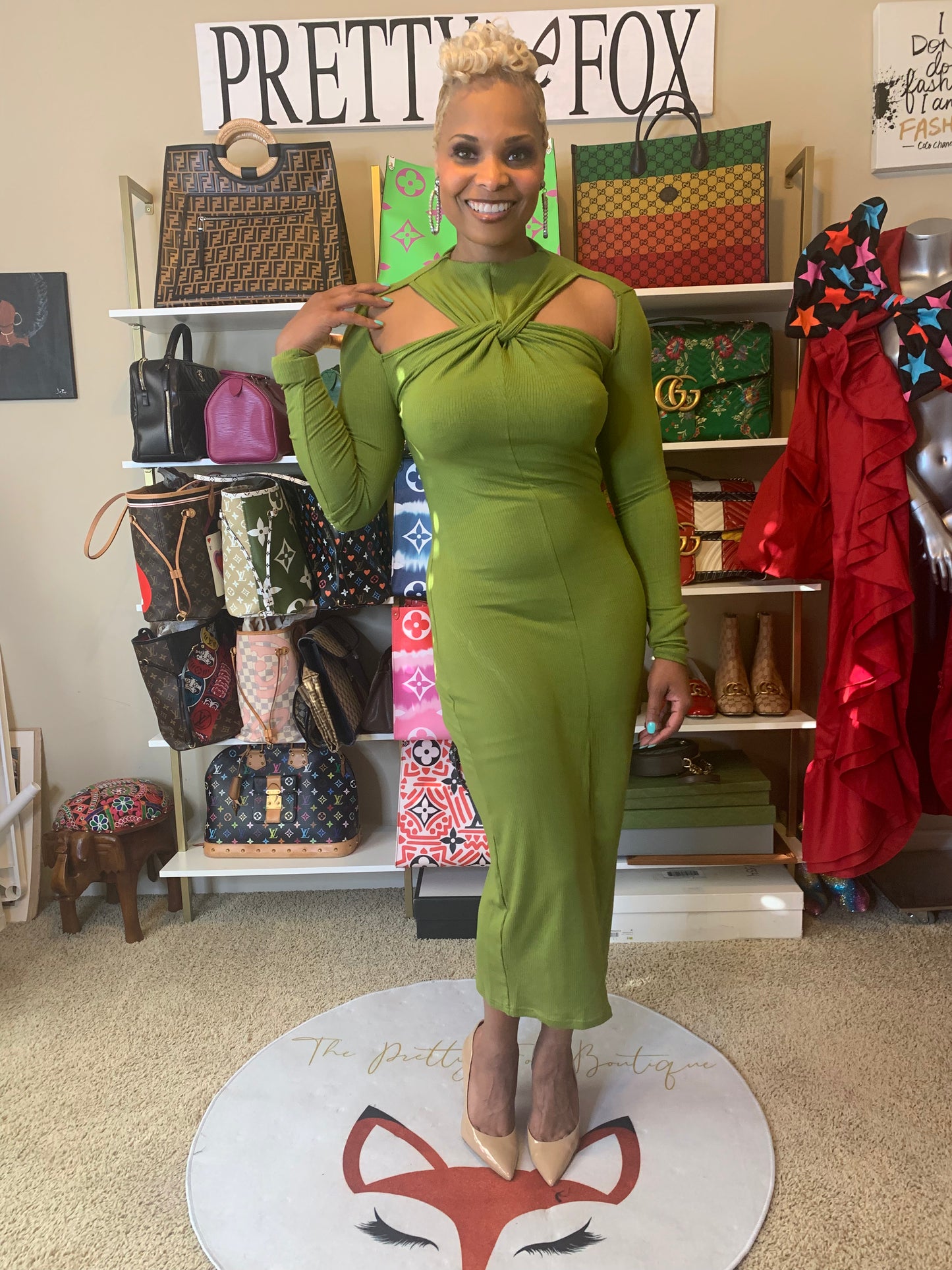 My favorite color is GREEN