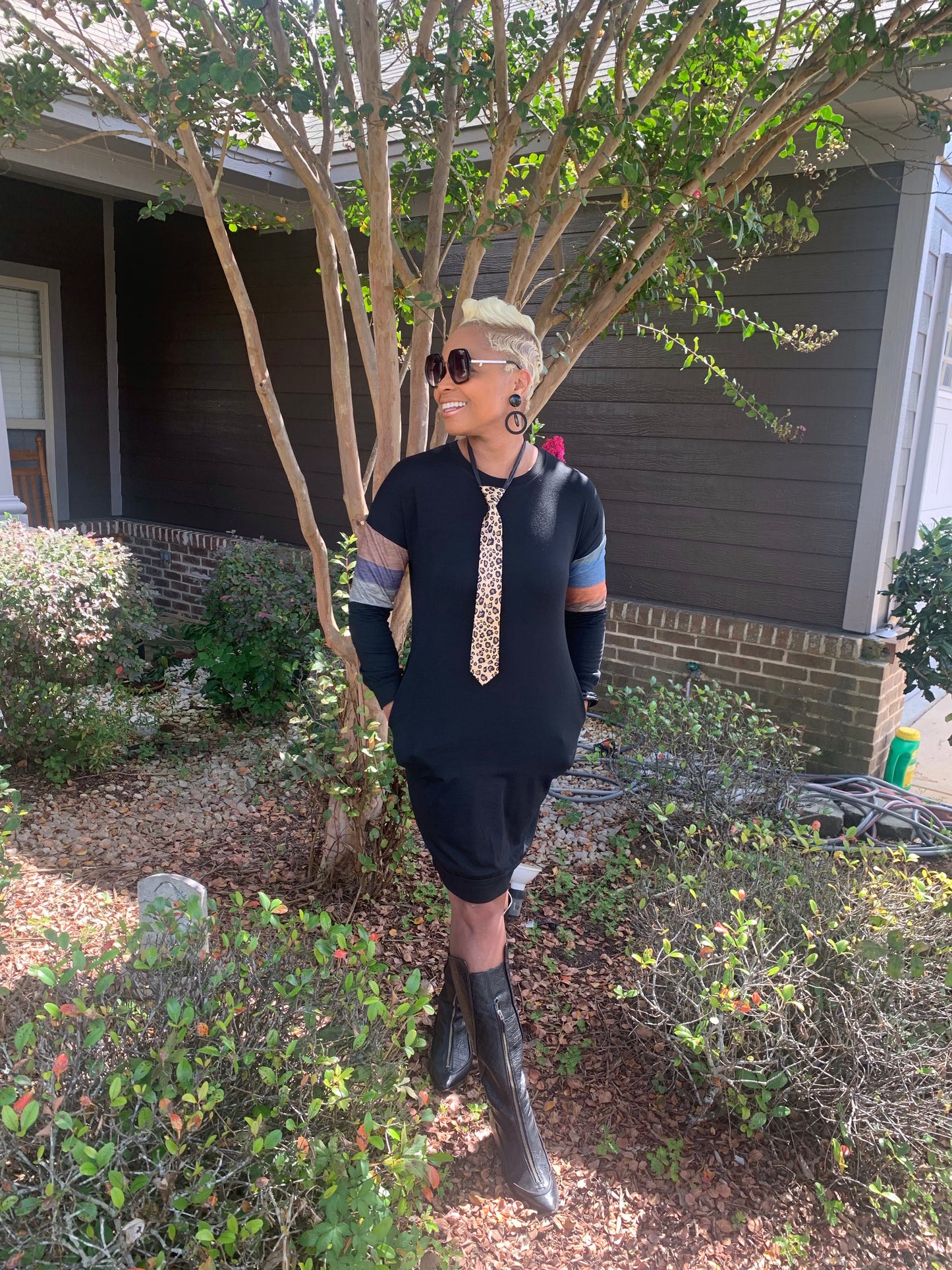 Sweatshirt dress with pockets