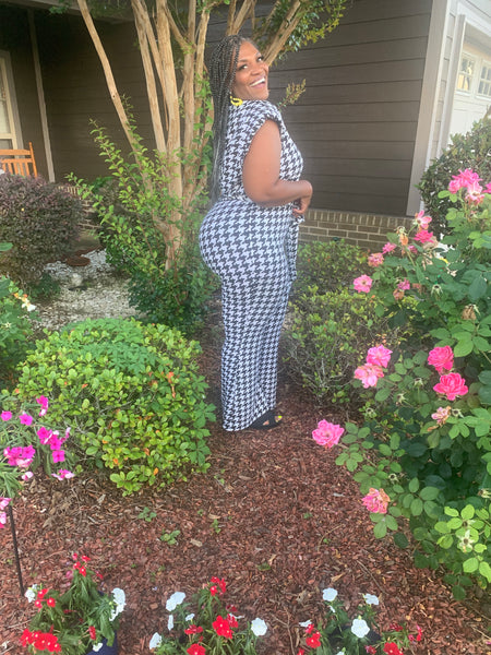 Curvy Girl Houndstooth Jumpsuit